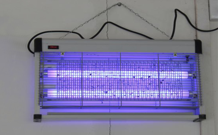 養殖場電擊式滅蠅燈